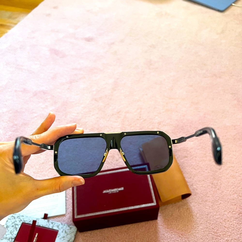 LIMITED EDITION: Jacques Marie Mage Donohu Sunglasses - Picture 6 of 11